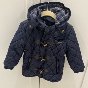 Mayoral navy quilted jacket size 2. Stunning chic!!!
